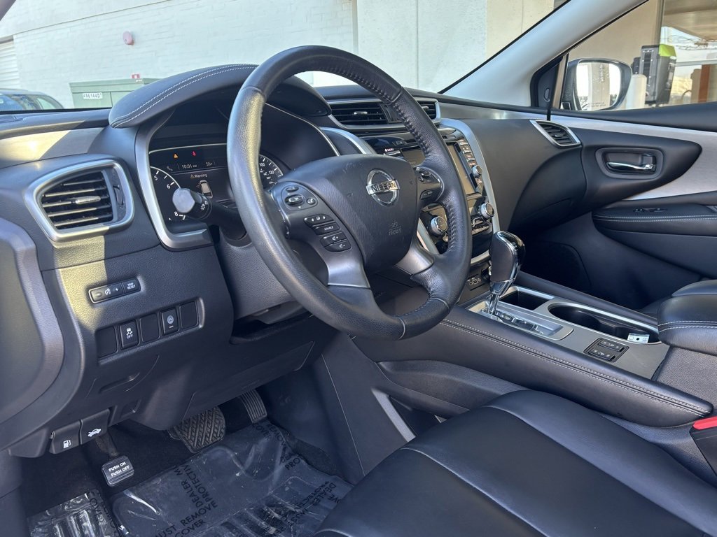 Used 2020 Nissan Murano SV w/ Premium Package image 10