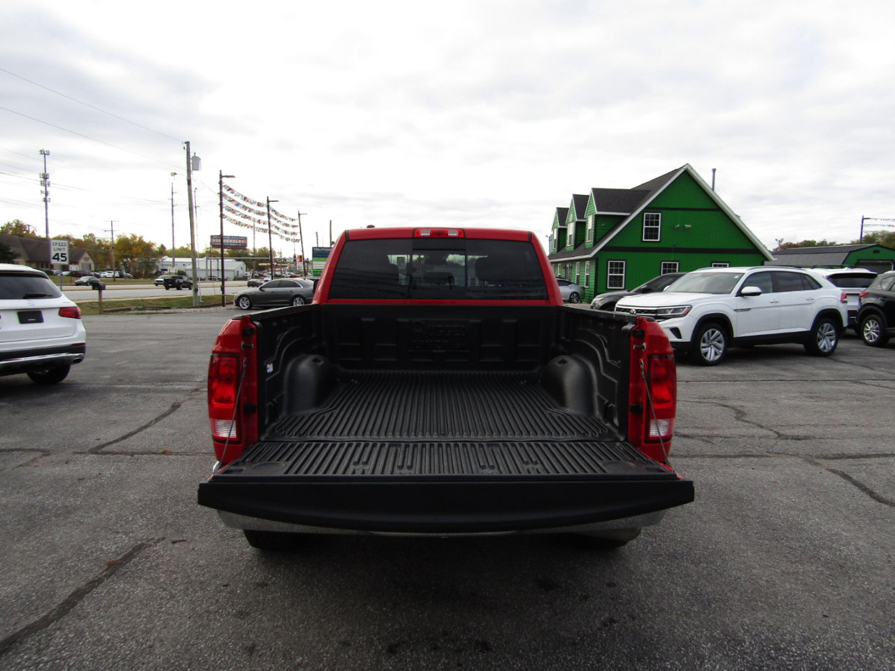 Used 2019 RAM 1500 Classic SLT image 21