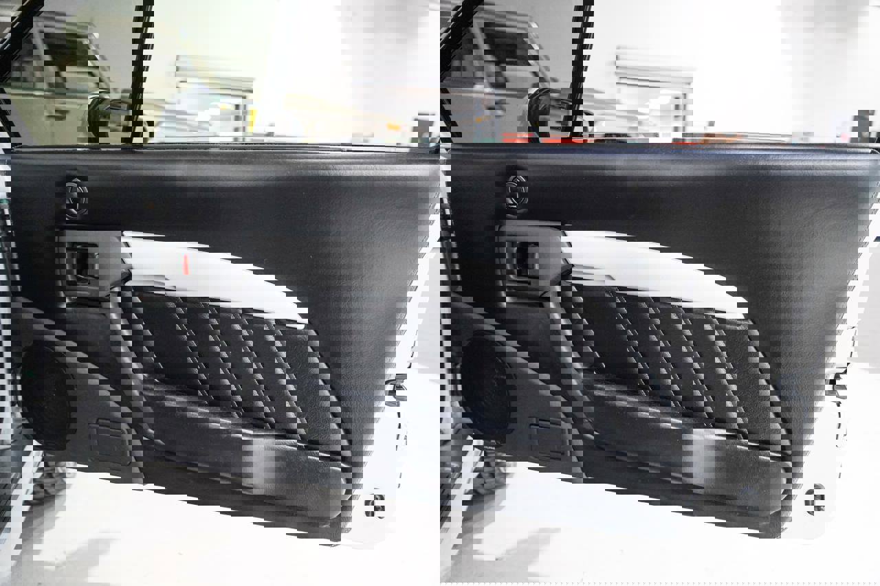 Used 2002 Lotus Esprit image 17