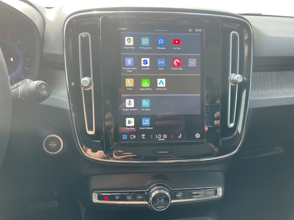 Used 2023 Volvo XC40 B5 Plus w/ Protection Package Premier image 71