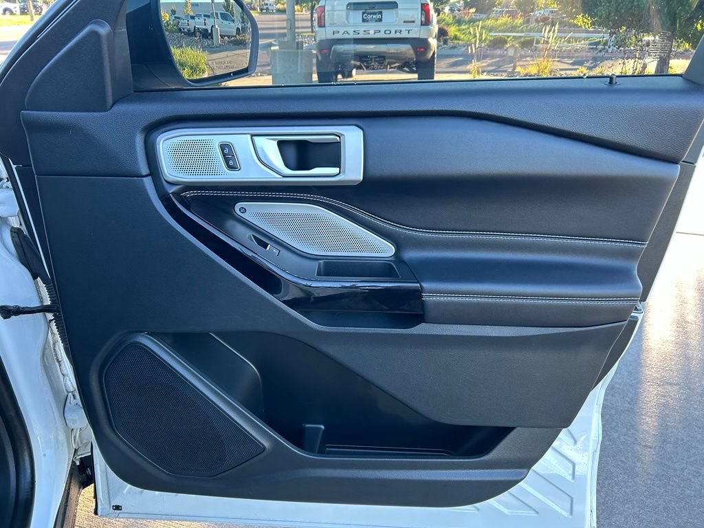 Used 2022 Ford Explorer ST w/ Technology Package AWD/4WD image 33