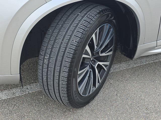 Used 2021 Volvo XC90 T5 Momentum w/ Protection Package Premier FWD image 35