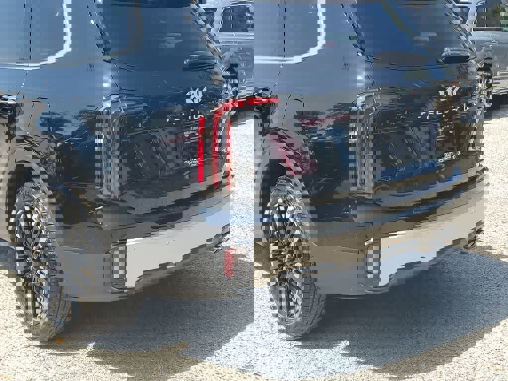 Used 2023 Kia Telluride SX image 8