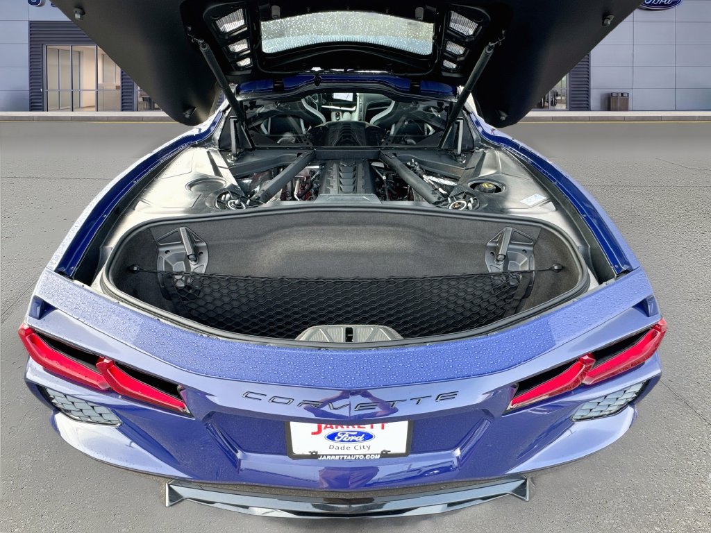 Used 2025 Chevrolet Corvette Stingray Preferred Cpe w/ Battery Protection Package RWD image 25
