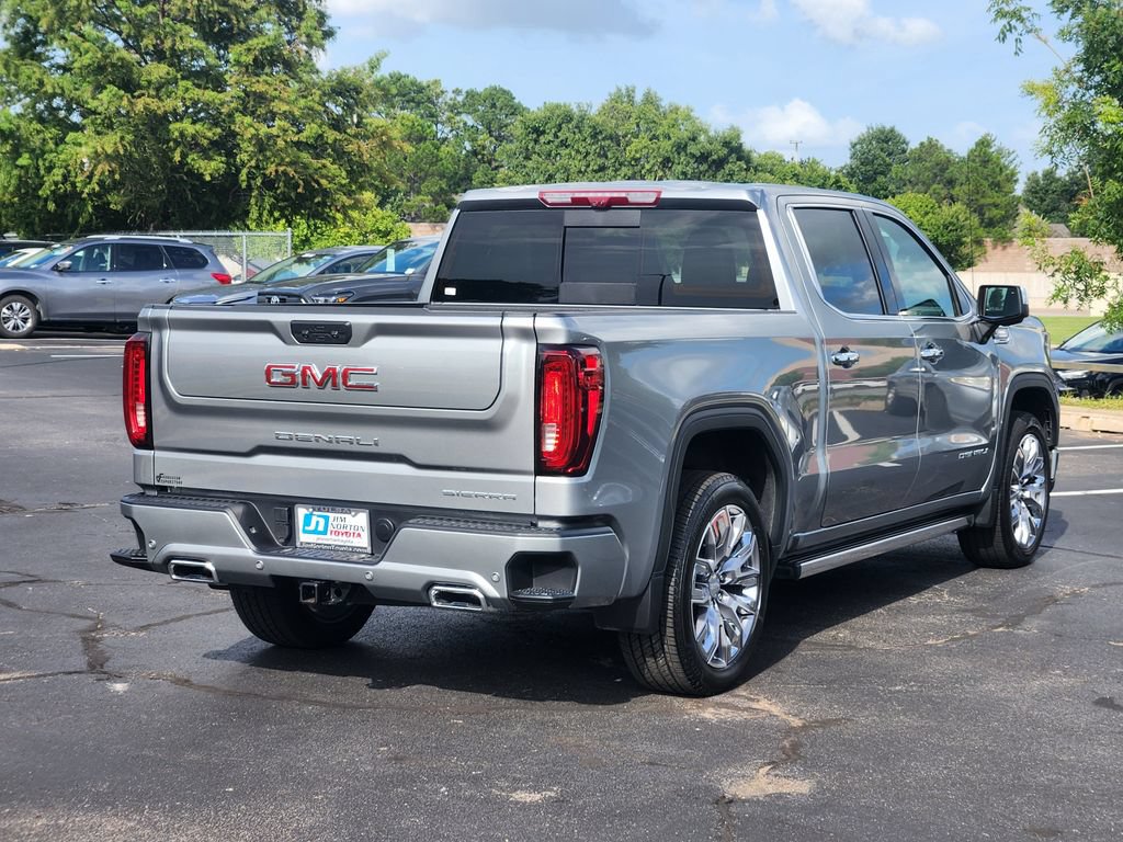 Used 2025 GMC Sierra 1500 Denali AWD/4WD image 4