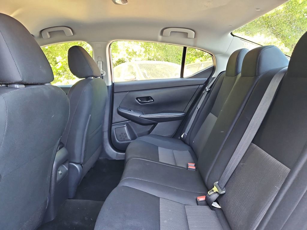 Used 2024 Nissan Sentra SV FWD image 26