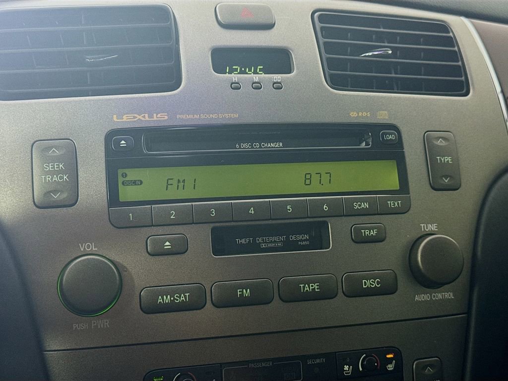Used 2005 Lexus ES 330 image 15