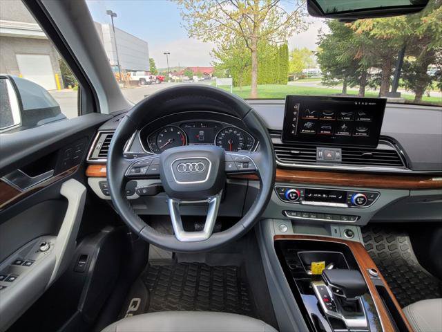 Used 2022 Audi Q5 2.0T Premium AWD/4WD image 19