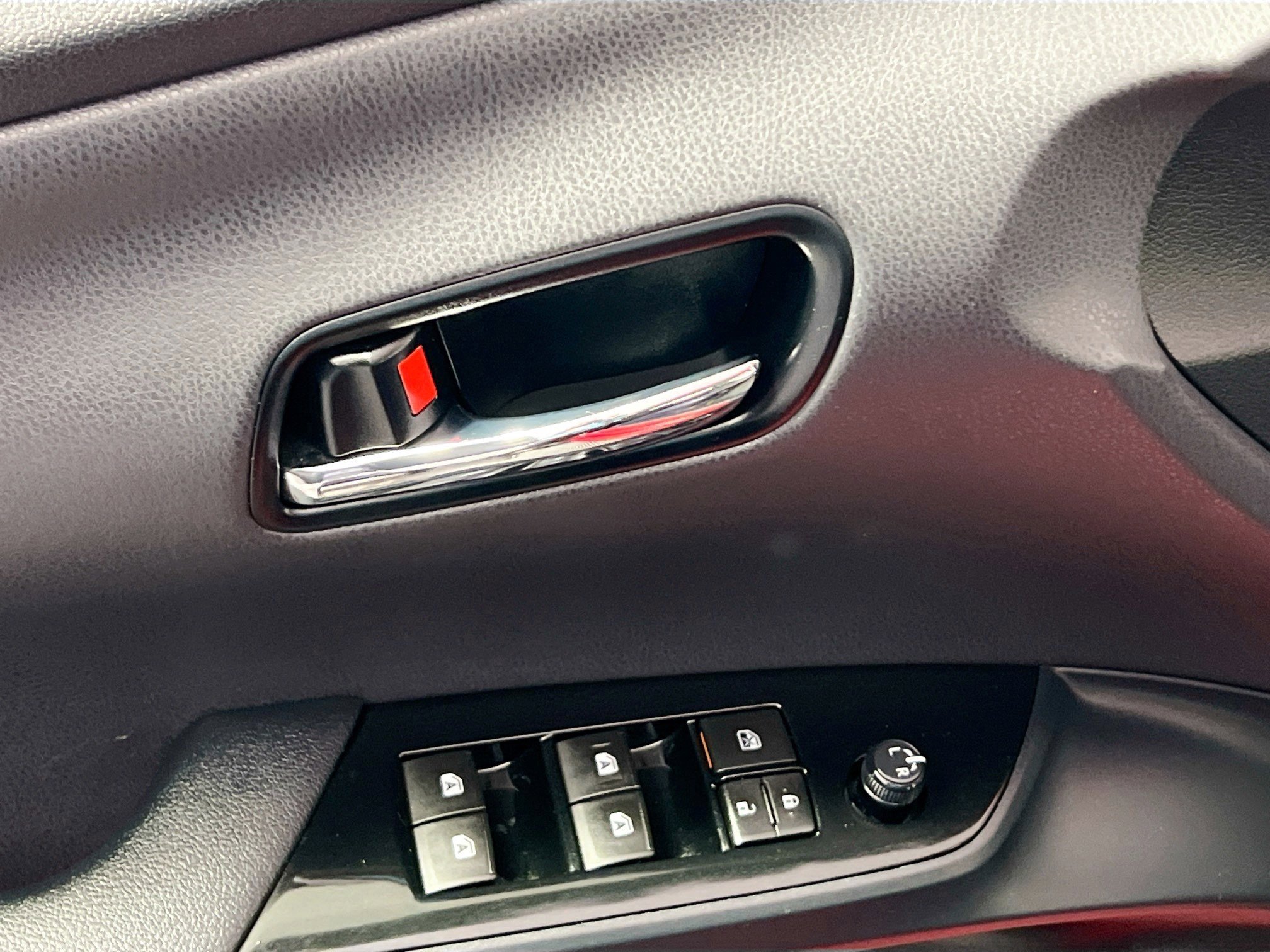 Used 2016 Toyota Prius Two image 15