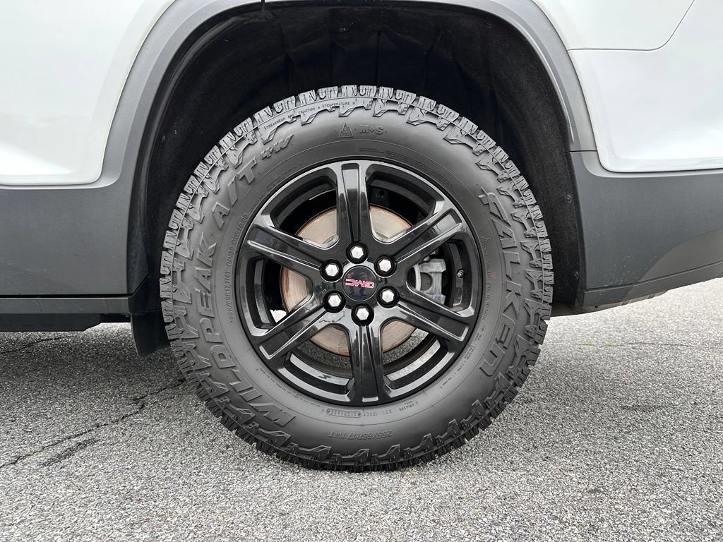 Certified 2021 GMC Acadia AT4 w/ Technology Package AWD/4WD image 47