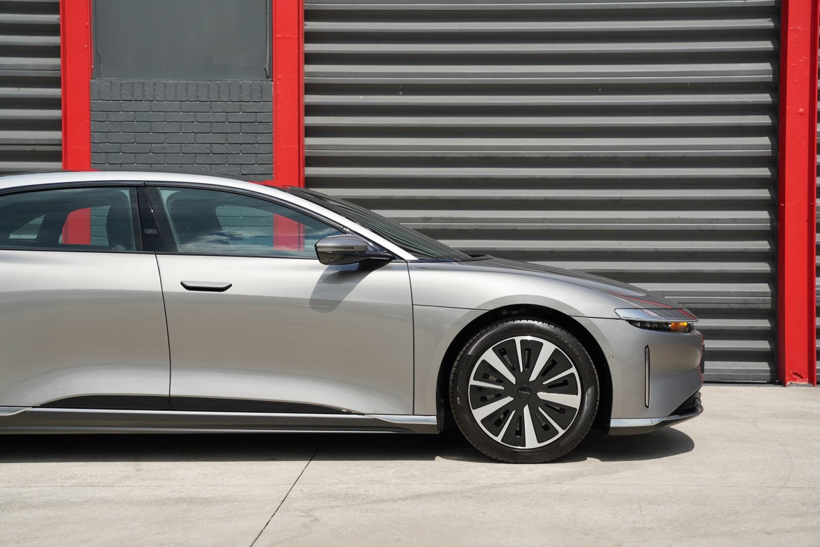 Used 2023 Lucid Air Touring AWD/4WD image 11