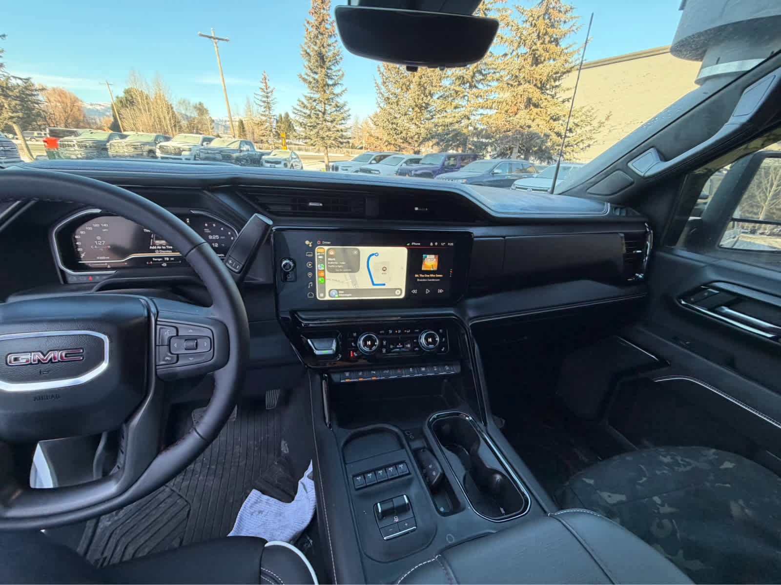 Used 2025 GMC Sierra 2500 AT4X w/ AT4X AEV Edition image 28