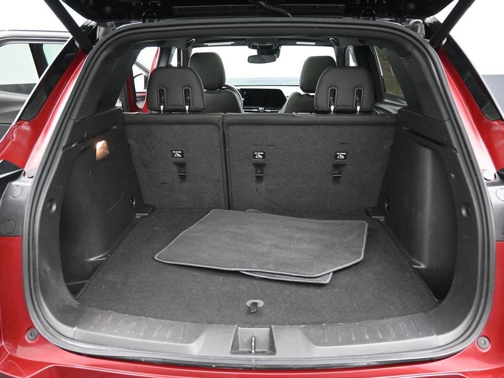 Used 2024 Chevrolet TrailBlazer RS w/ Convenience Package image 32