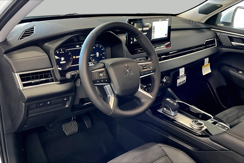New 2026 Mitsubishi Outlander SE FWD image 6