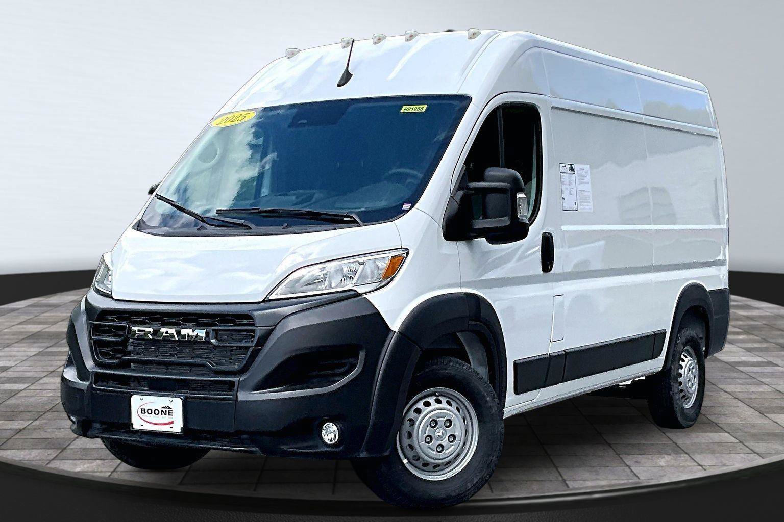 Used 2025 RAM ProMaster 2500 w/ Convenience Group FWD image 12