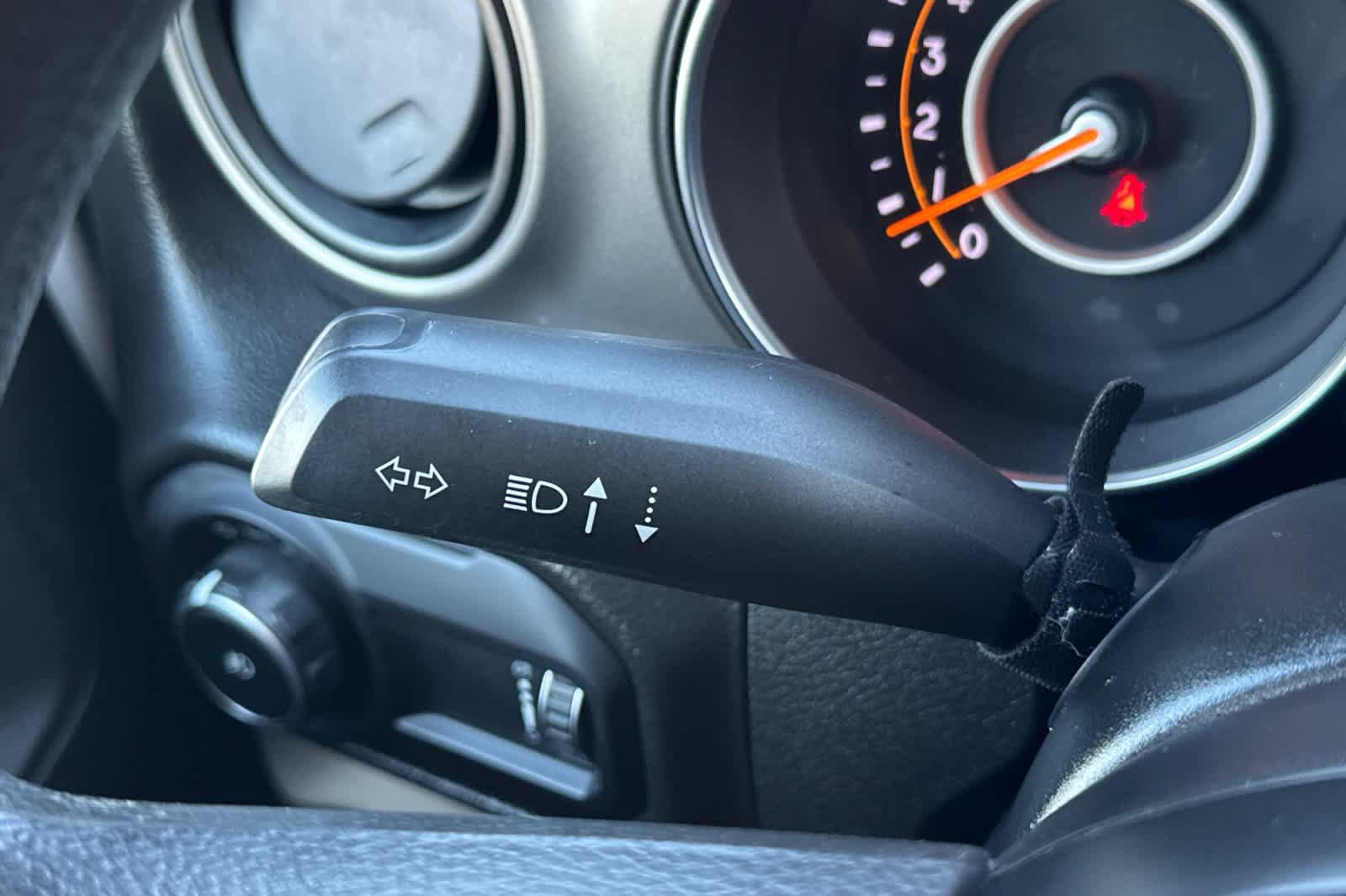 Used 2023 Jeep Wrangler Sport AWD/4WD image 35