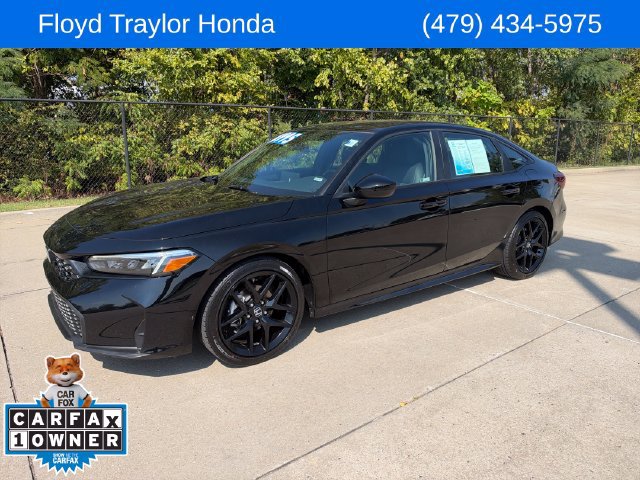 Used 2025 Honda Civic Sport image 1