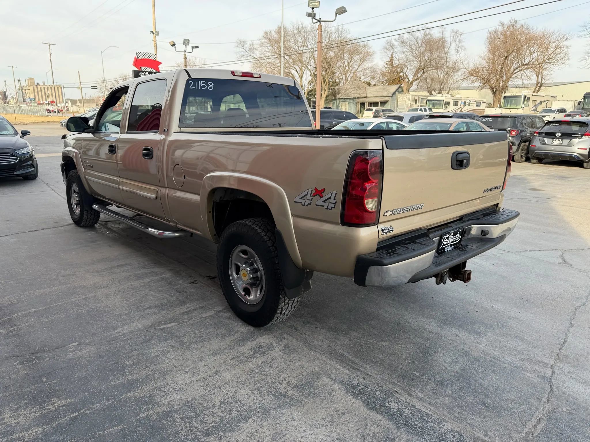 Used 2004 Chevrolet Silverado 2500 LS w/ Skid Plate Package AWD/4WD image 5