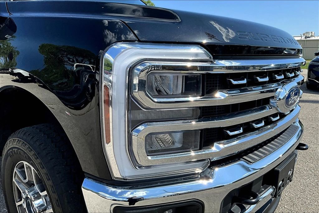 Used 2024 Ford F250 Lariat image 41