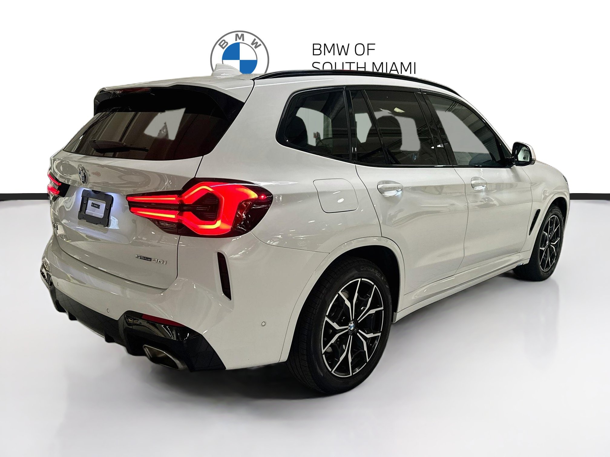 Certified 2024 BMW X3 sDrive30i w/ M Sport Package RWD image 6