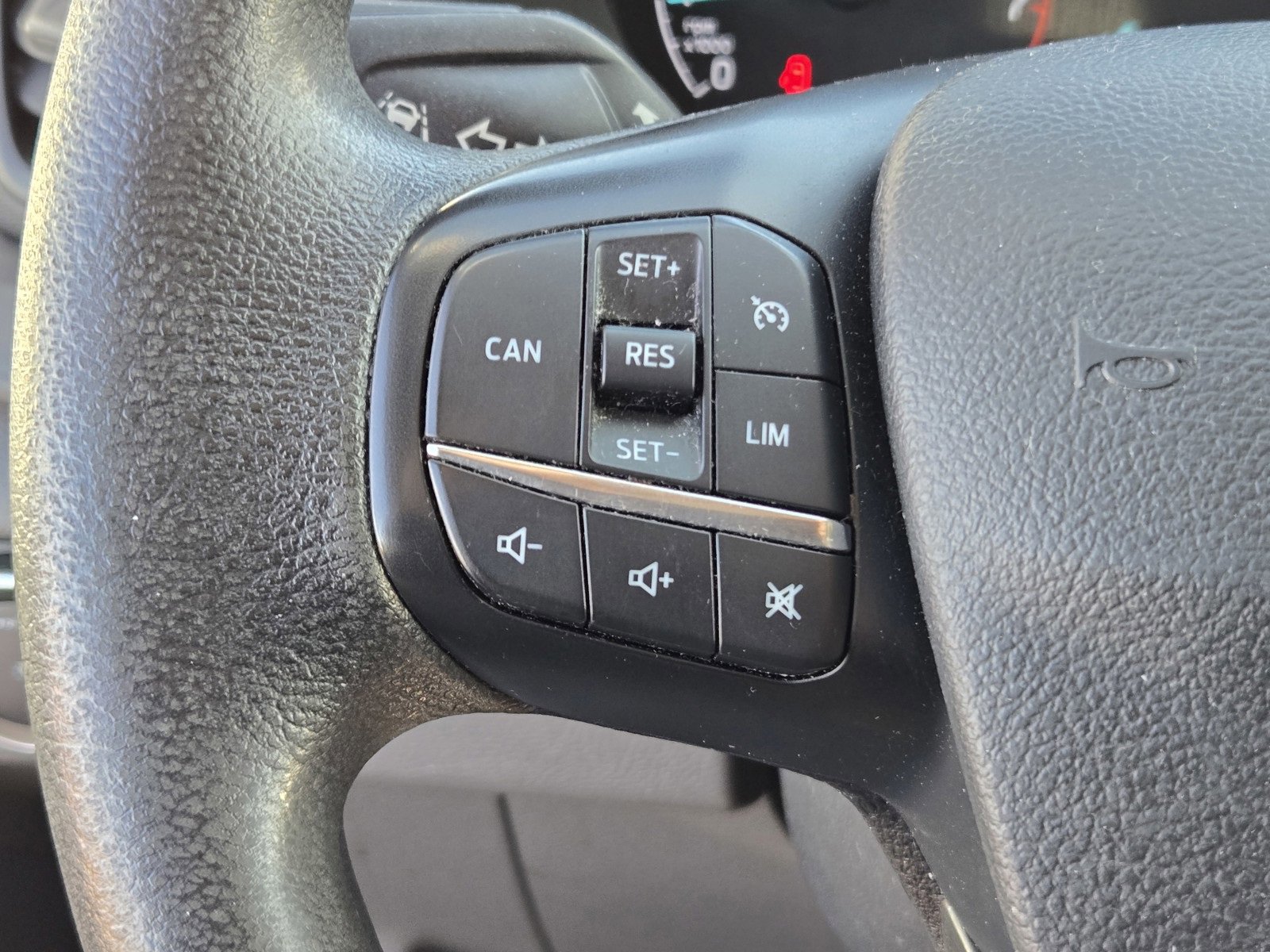 Used 2020 Ford Transit 350 XLT image 25