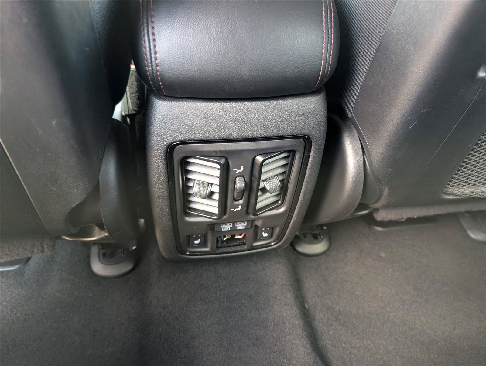 Used 2022 Dodge Durango R/T w/ Trailer Tow Group IV AWD/4WD image 20