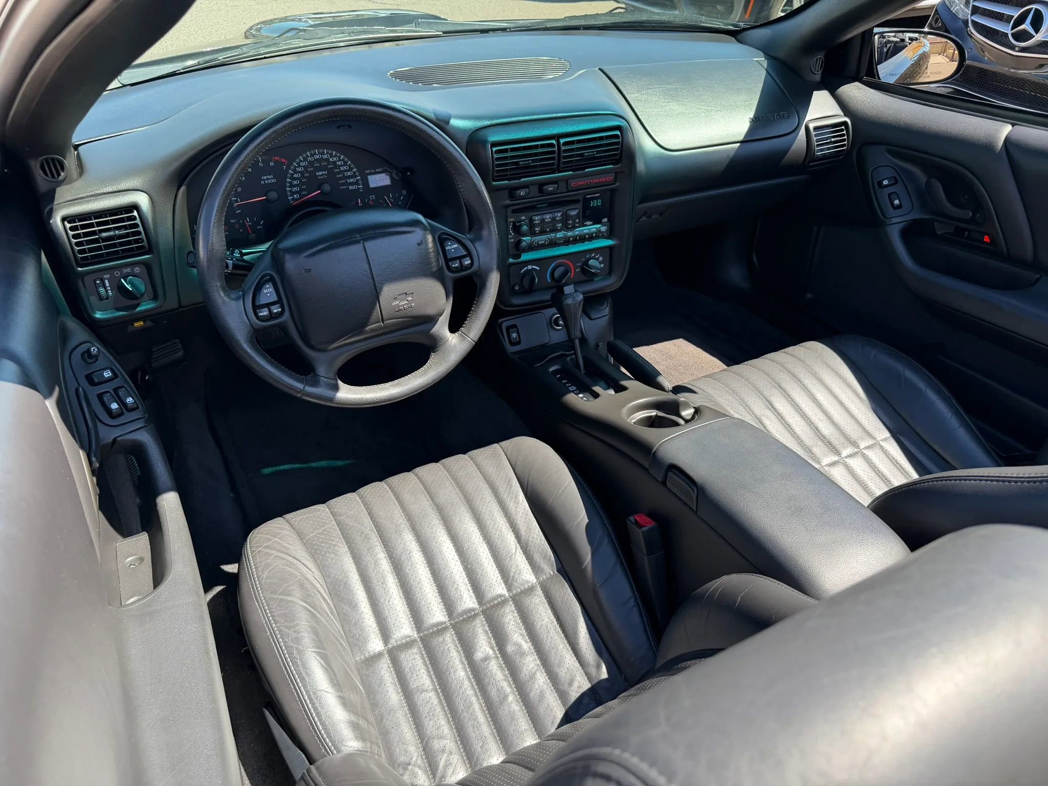 Used 2000 Chevrolet Camaro Z28 w/ SS Performance/Appearance Pkg RWD image 10