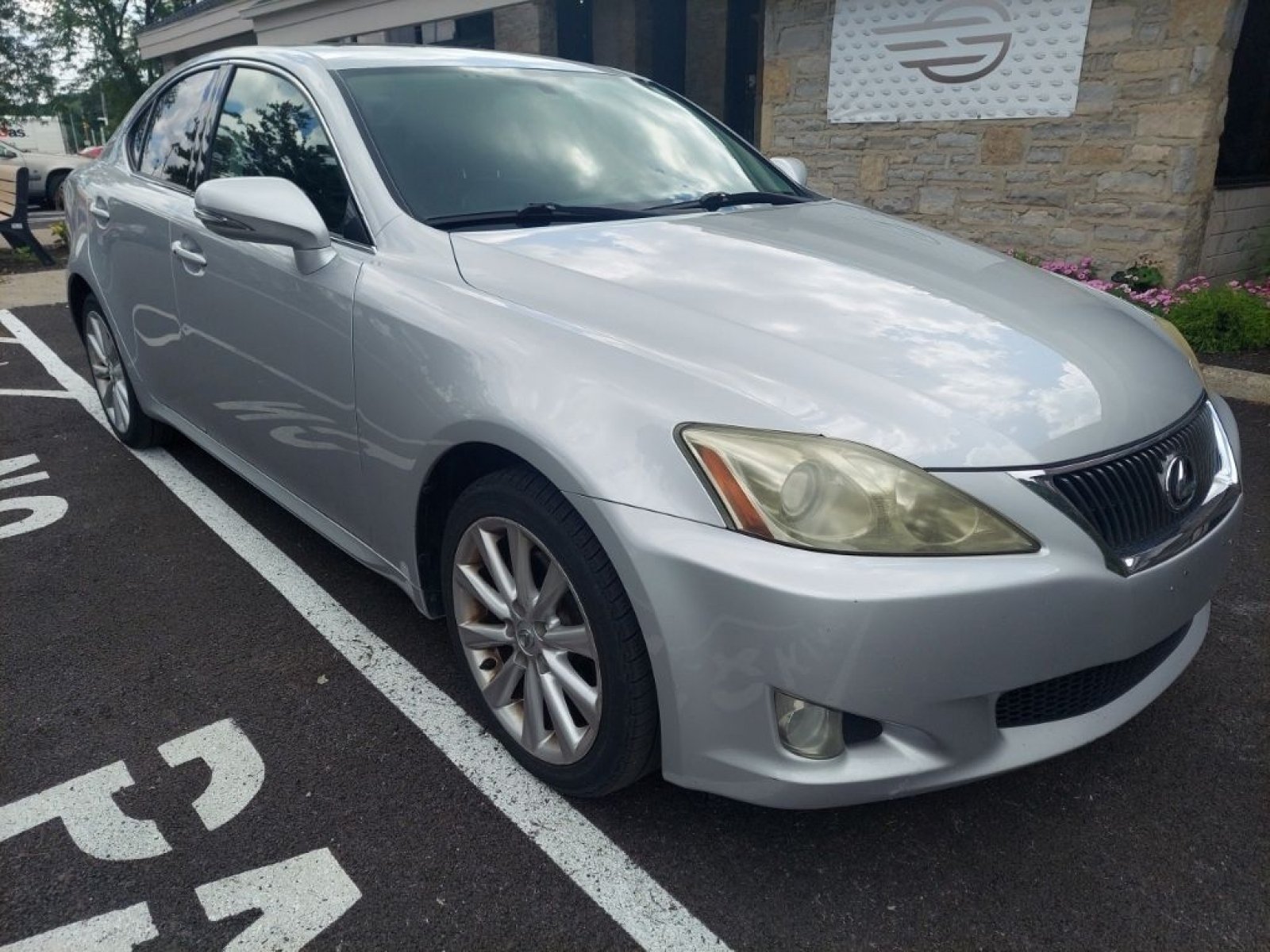 Used 2009 Lexus IS 250 AWD w/ Premium Pkg image 2