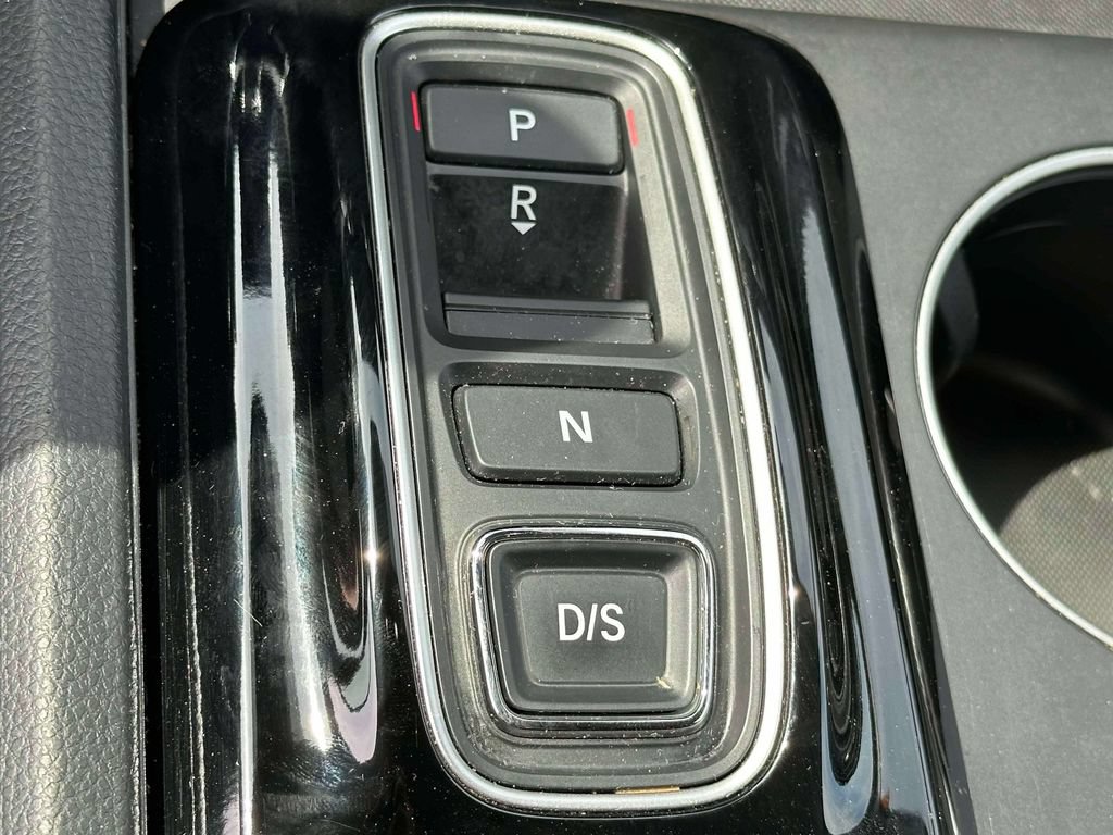 Certified 2025 Honda Pilot Elite image 26