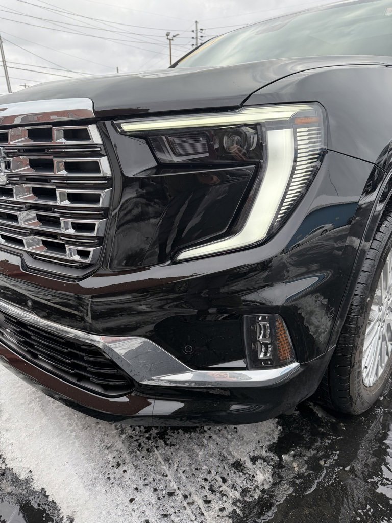 Used 2024 GMC Acadia Denali w/ Super Cruise Package image 9