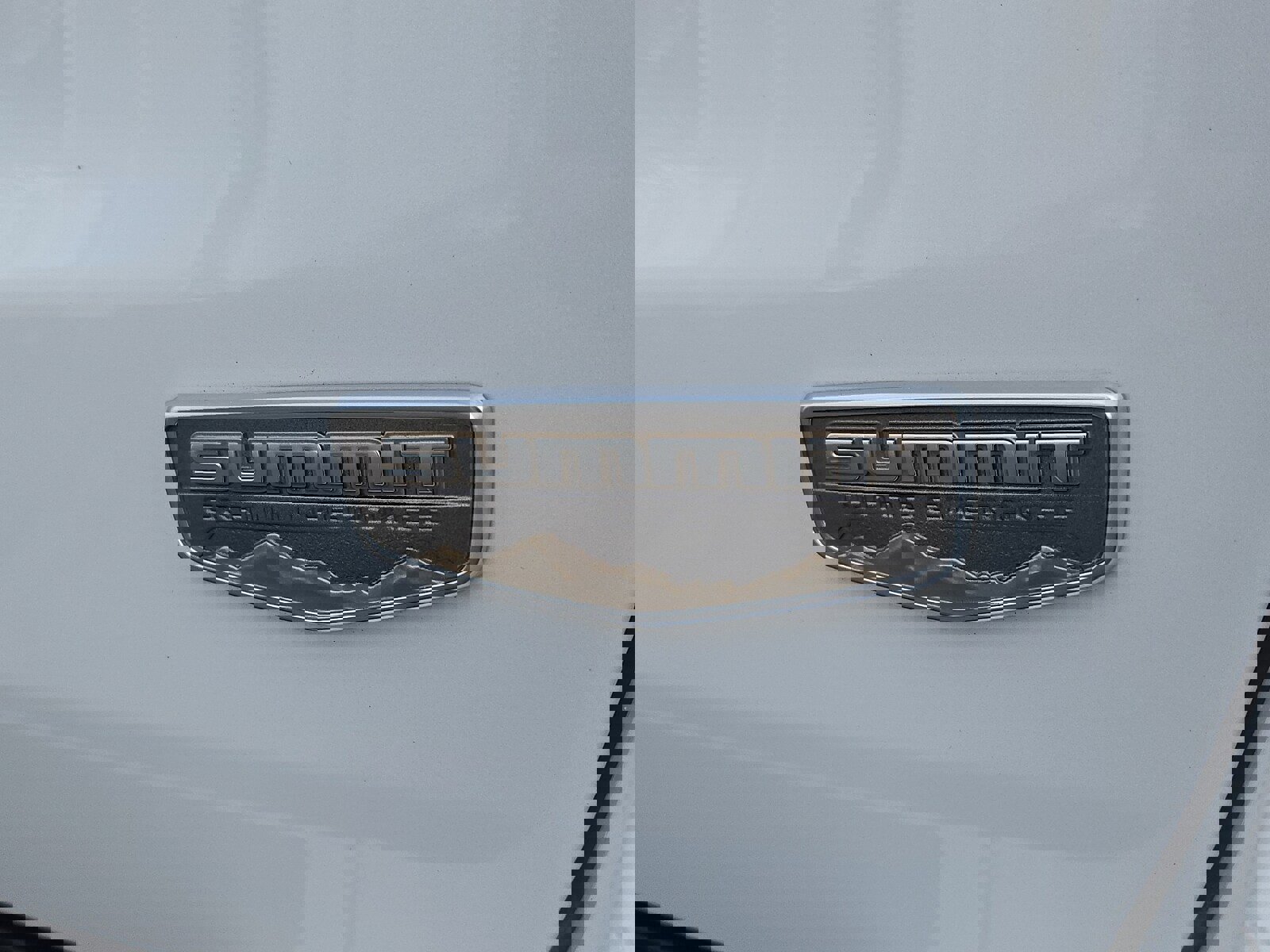 Used 2020 Jeep Grand Cherokee Summit image 32