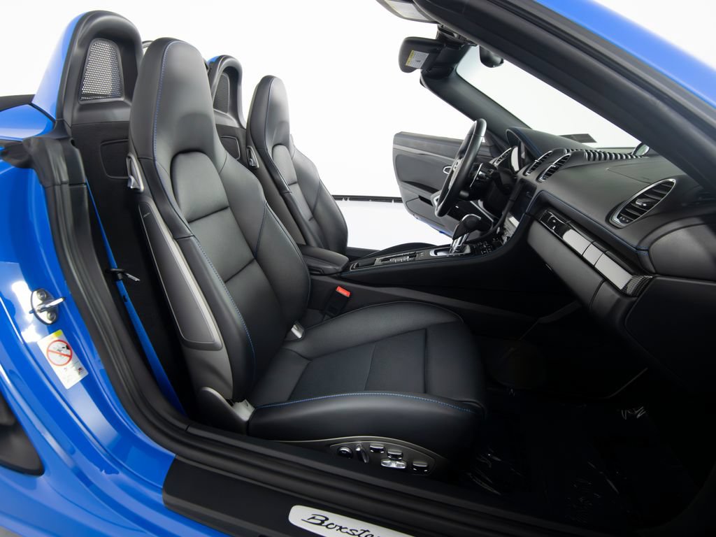 Certified 2025 Porsche 718 Boxster GTS RWD image 47