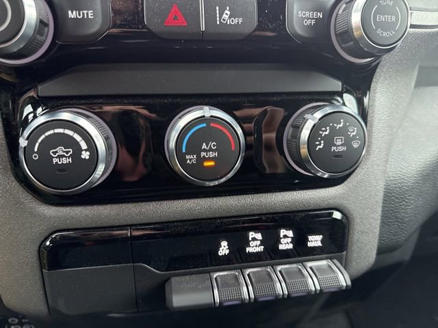 Used 2025 RAM 1500 Tradesman w/ Night Edition AWD/4WD image 14