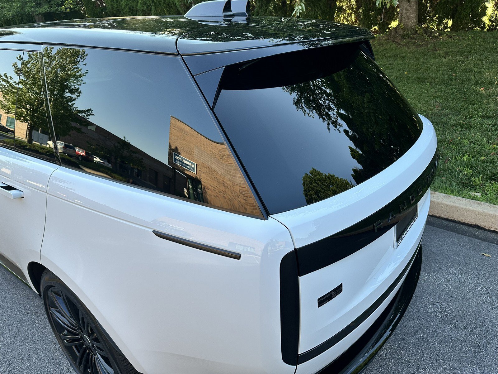 Used 2023 Land Rover Range Rover SE AWD/4WD image 82