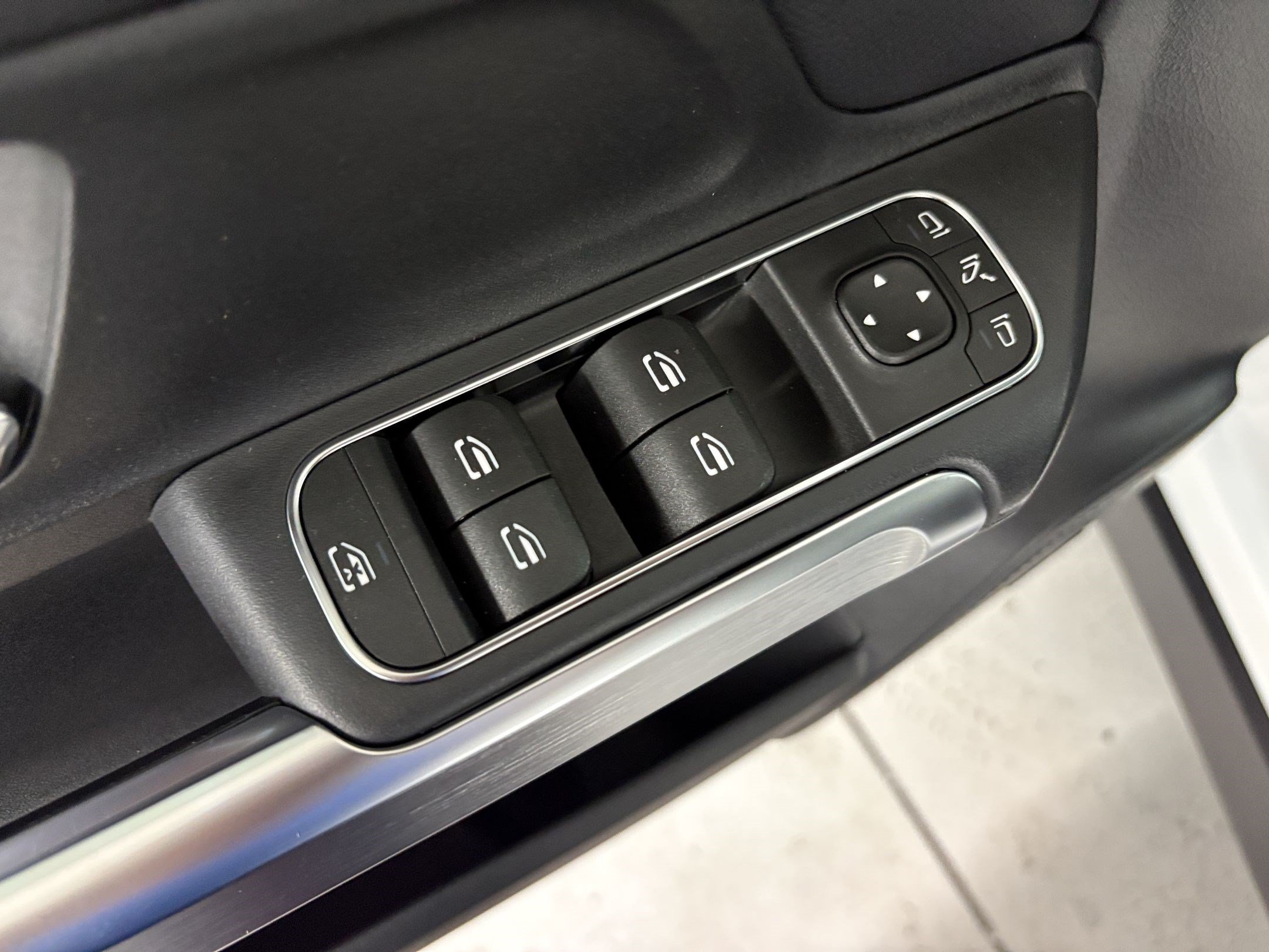 Certified 2026 Mercedes-Benz GLB 250 image 38