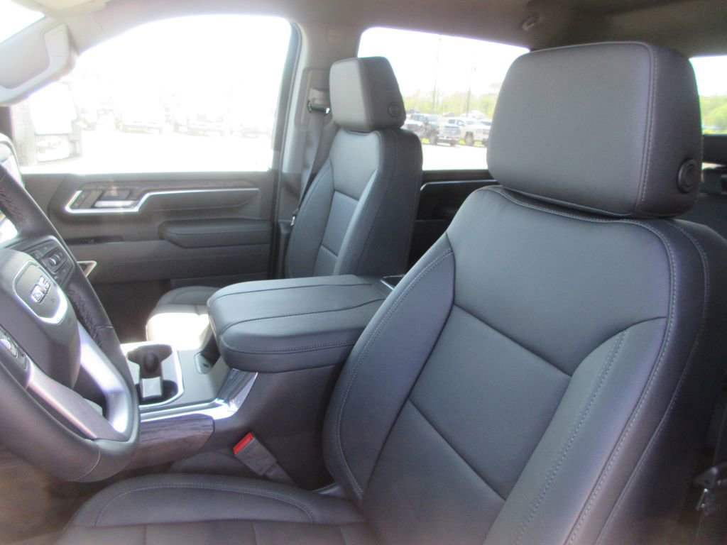 New 2026 GMC Sierra 2500 SLT w/ SLT Convenience Package AWD/4WD image 13