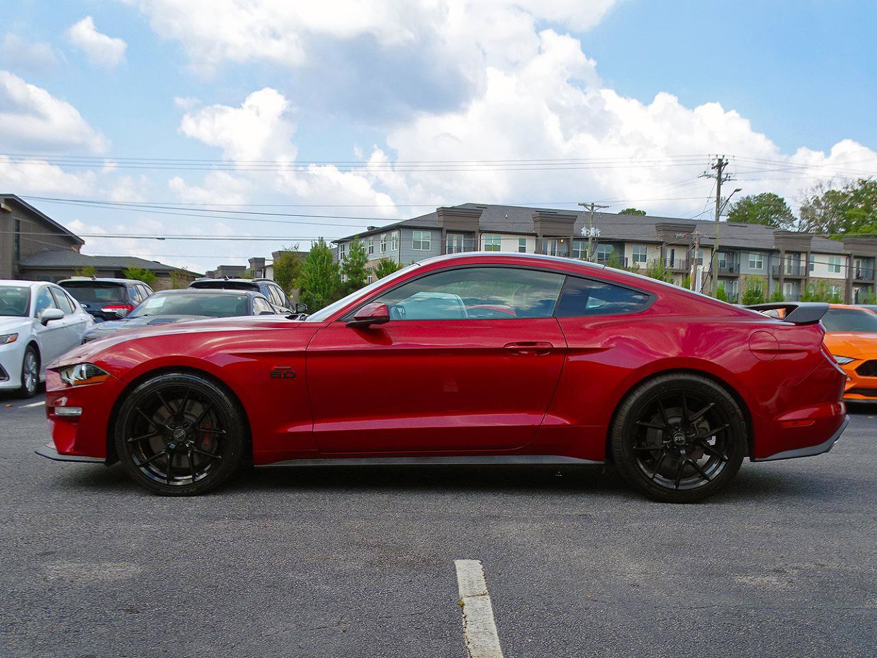 Used 2019 Ford Mustang GT Premium w/ GT Performance Package RWD image 5