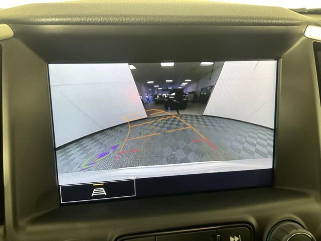 Used 2024 GMC Terrain SLT w/ Infotainment Package II image 11