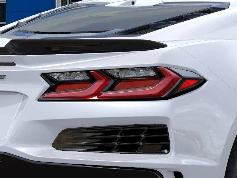 Used 2027 Chevrolet Corvette Grand Sport RWD image 11