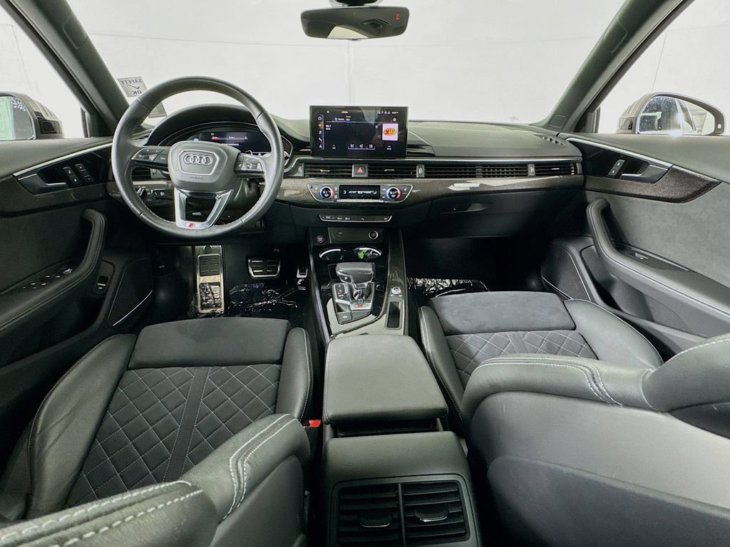 Used 2023 Audi S4 Premium Plus w/ Premium Plus Package AWD/4WD image 31