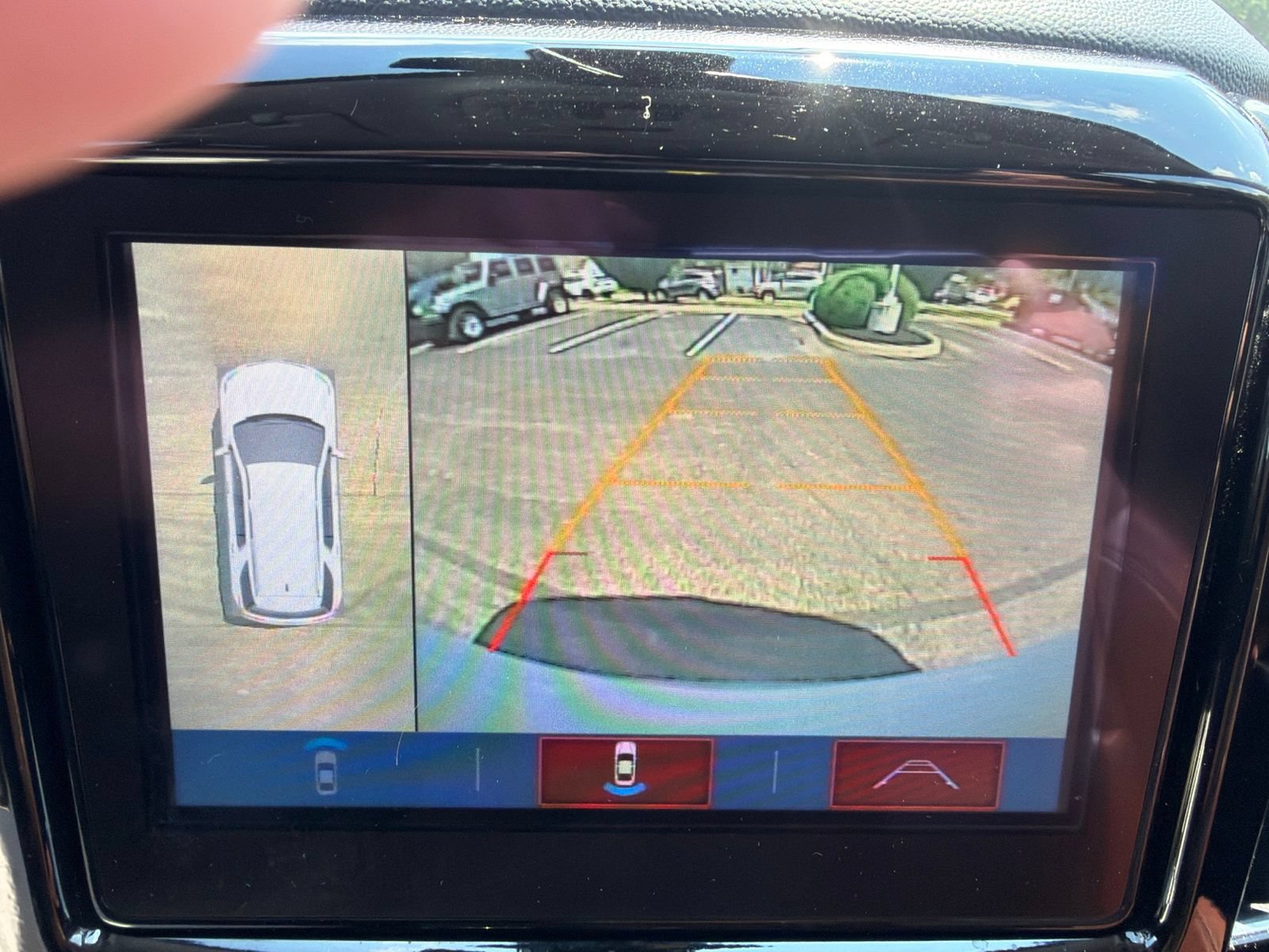 Used 2018 Chevrolet Traverse High Country w/ LPO, Floor Liner Package AWD/4WD image 21