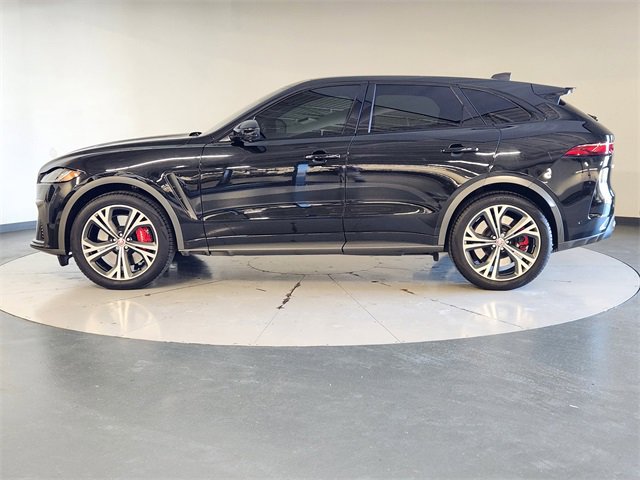 Used 2022 Jaguar F-PACE SVR image 5