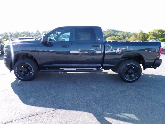 New 2026 RAM 2500 Tradesman AWD/4WD image 2