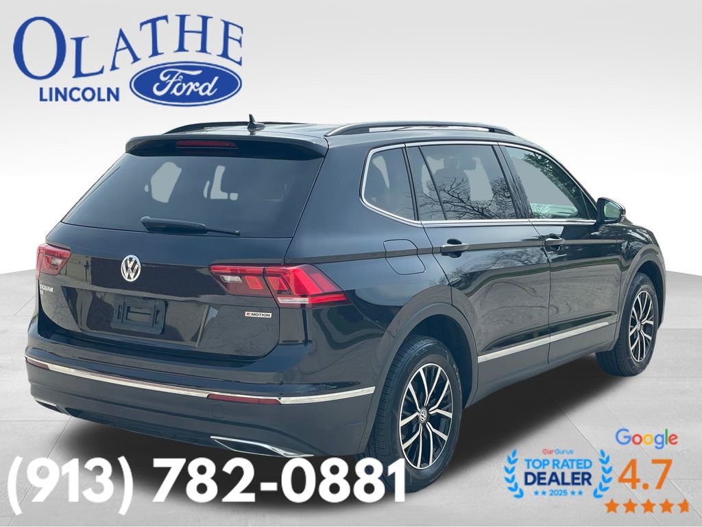Used 2021 Volkswagen Tiguan SE w/ Panoramic Sunroof Package image 5