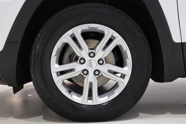 Used 2024 GMC Terrain SLE w/ Driver Convenience Package AWD/4WD image 11