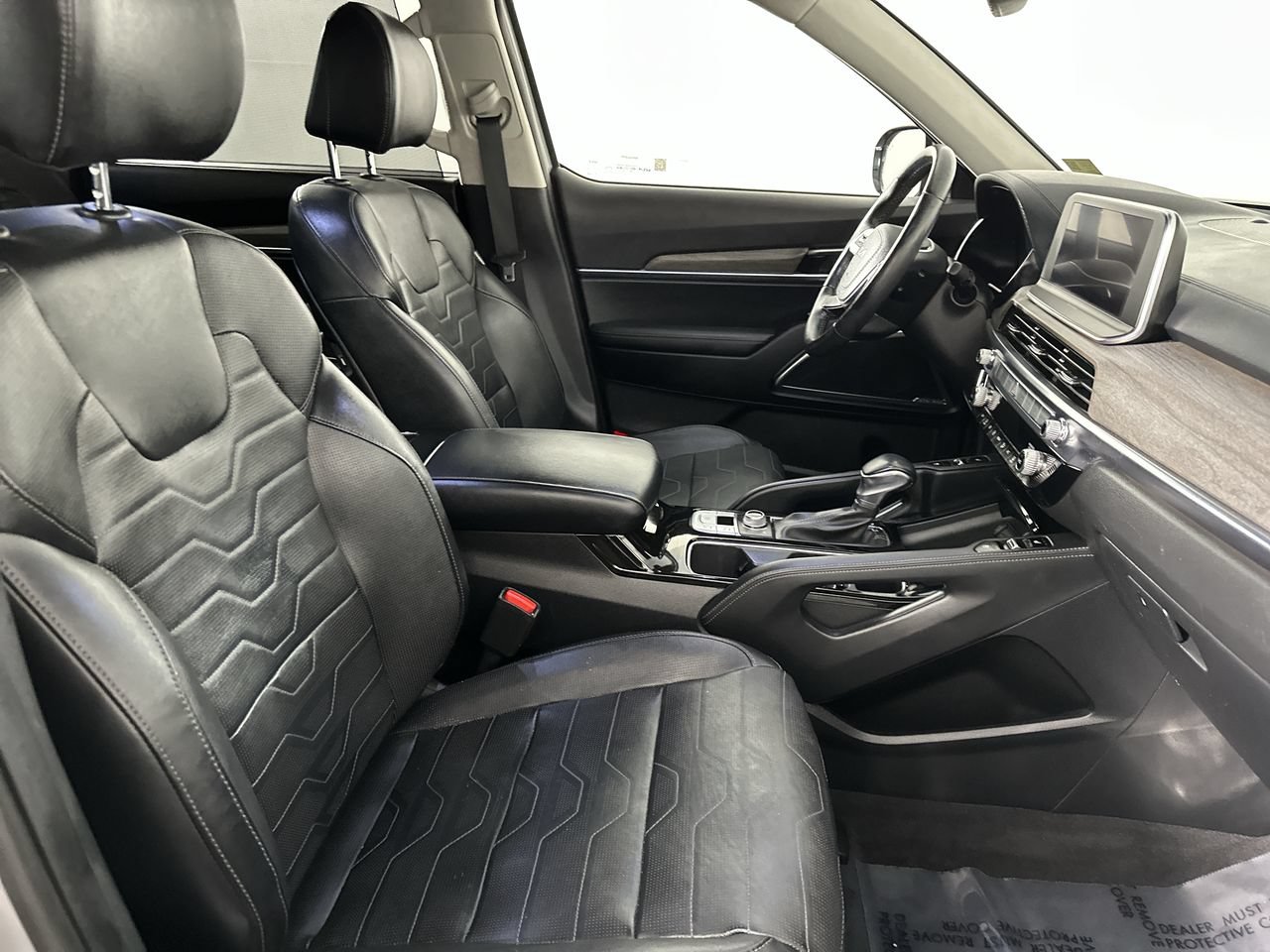 Certified 2022 Kia Telluride SX w/ SX Prestige Package AWD/4WD image 21