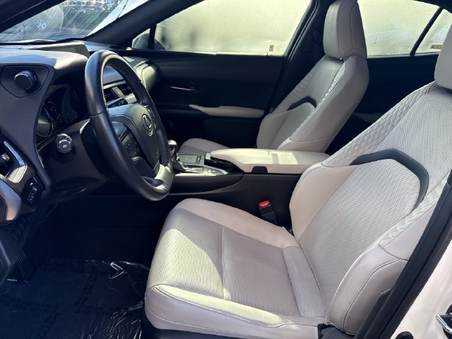 Used 2020 Lexus UX 250h w/ Premium Package AWD/4WD image 14