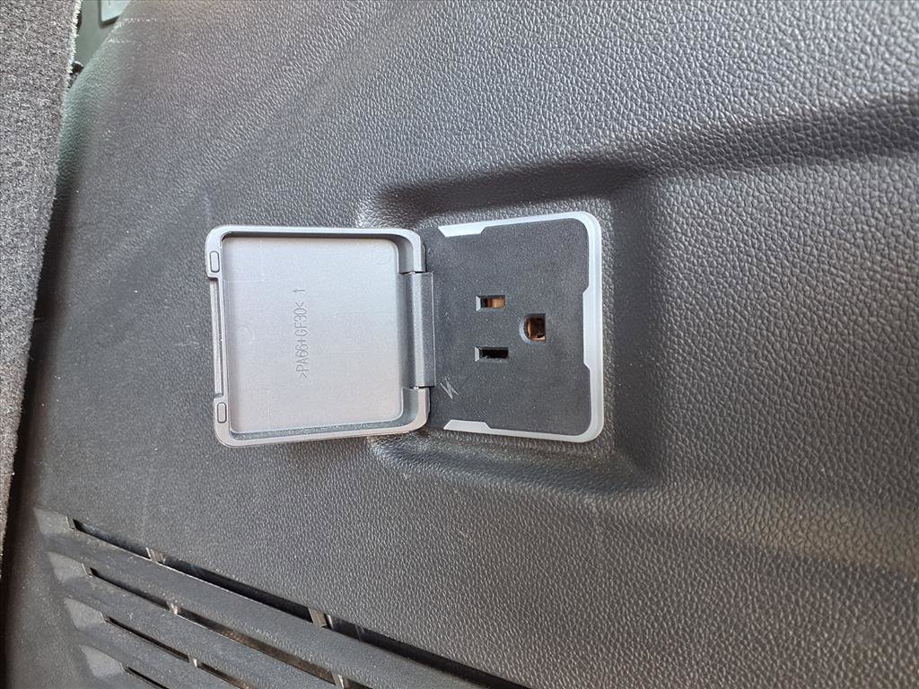 Used 2021 Chevrolet Tahoe RST image 33