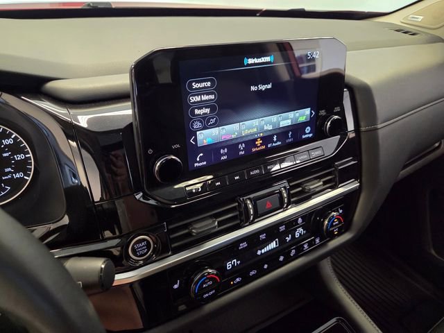 Used 2024 Nissan Pathfinder SL w/ SL Premium Package image 21