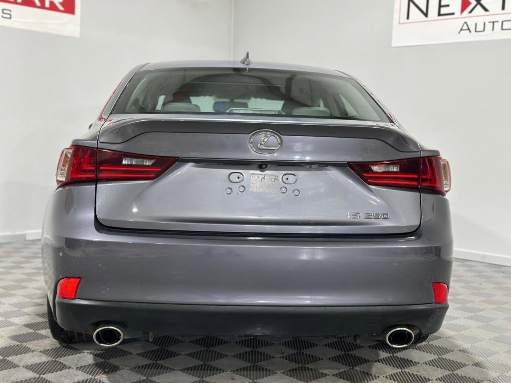 Used 2015 Lexus IS 250 image 8